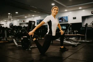 Flexibility coaching at home in Abu Dhabi with PT Katya